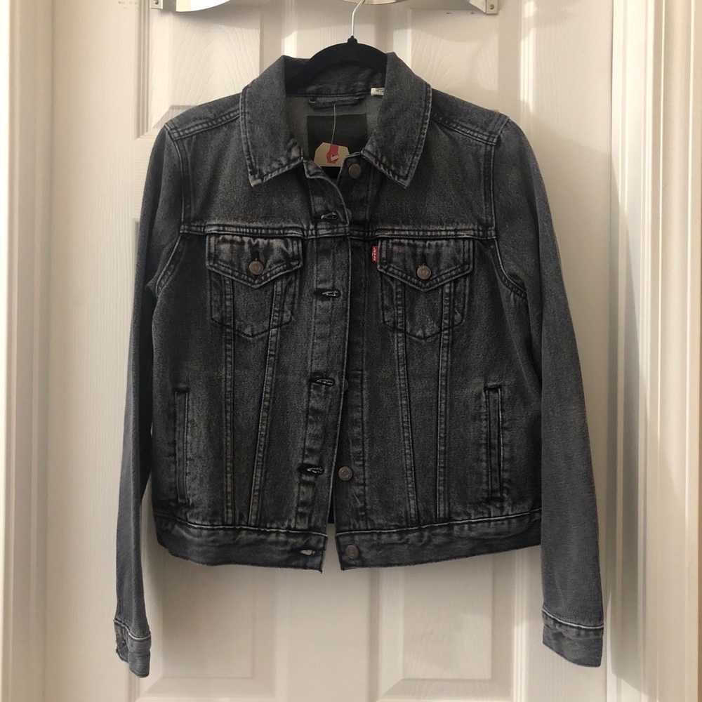 LEVI’S- women’s original trucker jacket